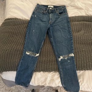 Abercrombie Curve Love The Skinny High Rise